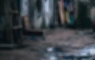 Paksa Anak Belajar Sambil Lihat Orangtuanya Masak Sekaligus Buang Air Besar, Sempitnya Rumah di Hong Kong, Bikin Penghuninya Bak Hidup di Peti Mati