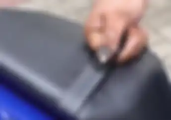 Jarang yang Sadar, Ternyata Tali di Jok Motor Sport Vital Banget, Enggak Asal Tempel
