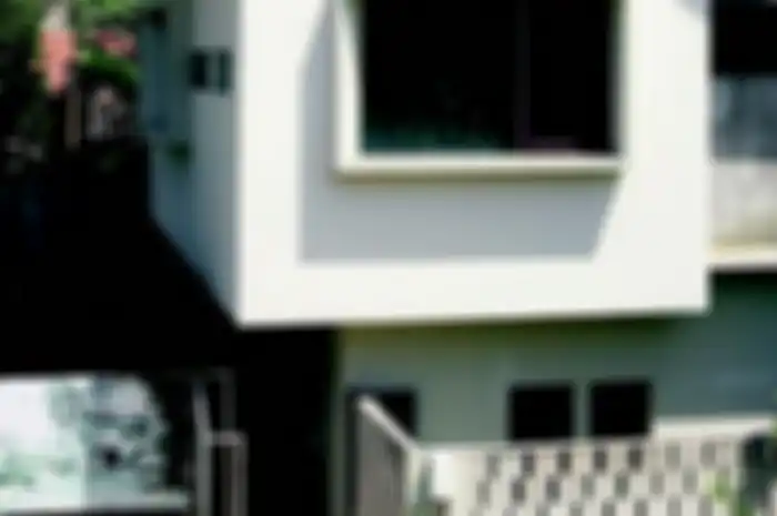 Bocor pada rumah salah satunya disebabkan oleh kerusakan pada dinding. 