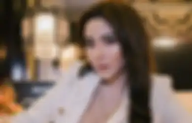 Bak Disambar Gledek di Siang Bolong, Model Ayu Aulia Ditemukan Berlumuran Darah Lantaran Coba Akhiri Hidupnya, Kondisinya Ketika Dibawa ke Rumah Sakit Memprihatinkan