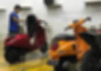 Simak! Masalah Ini Bakal Muncul Kalau Sering Mencuci Motor Malam Hari