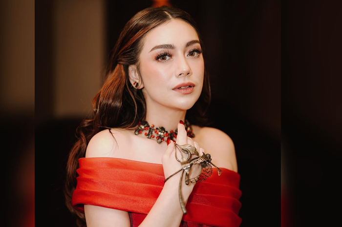 Celine Evangelista