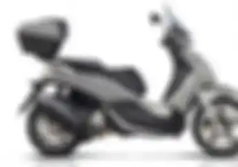 Piaggio Perkenalkan Beverly 350 Tourer 330 CC, Tapi Rasa Mesin 400 CC