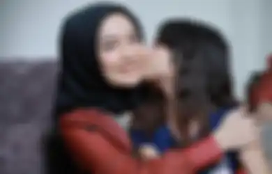 Bisnis Jualan Bajunya Tutup Sementara, Janda Sirajuddin Mahmud Pusing Tujuh Keliling Terima Tagihan Listrik yang Naik 2 Kali Lipat: Kenapa Jadi Mahal Gini?