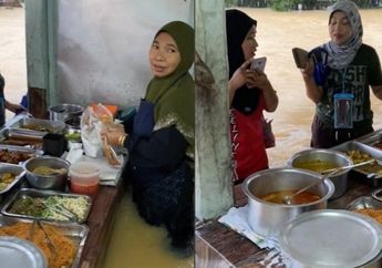 Biar Banjir Menerjang Jualan Tetap Jalan, Wanita Ini Viral Usai Buka Warung Lauk Pauk di Tengah Kepungan Air Bah, Ramai Pembeli!