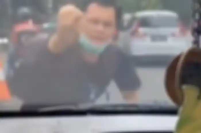 Viral Modus Motor Pura-pura Tertabrak Mobil, Polisi Kasih Tips Begini Buat Menghindarinya