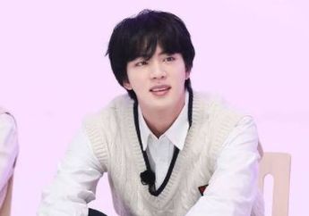 ARMY Masih Ragu Ikut Program Vaksin Covid-19? Alasan Jin BTS Ini Mungkin Bisa Membuatmu Berubah Pikiran!