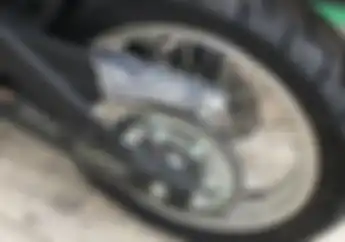 Cuma Modal Rp 10 Ribu, Bikin Ban Motor Baru Jadi Lebih Empuk dan Nyaman