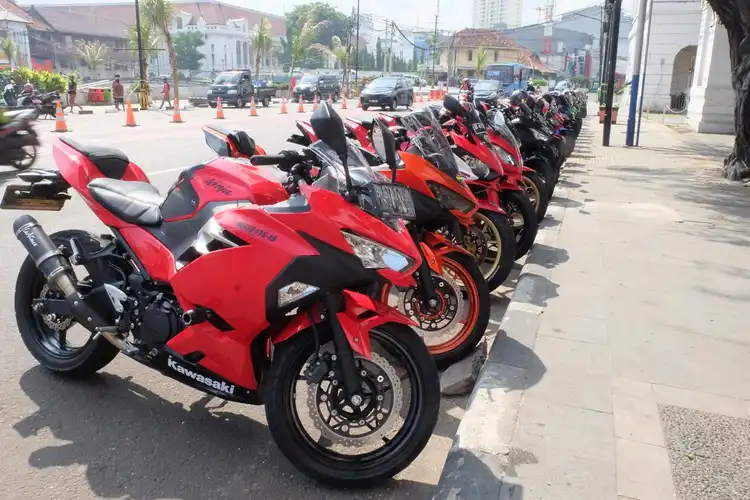 Kenalan Sama NNR, Komunitas Kawasaki New Ninja 250 Fi yang Junjung Tinggi Kekeluargaan