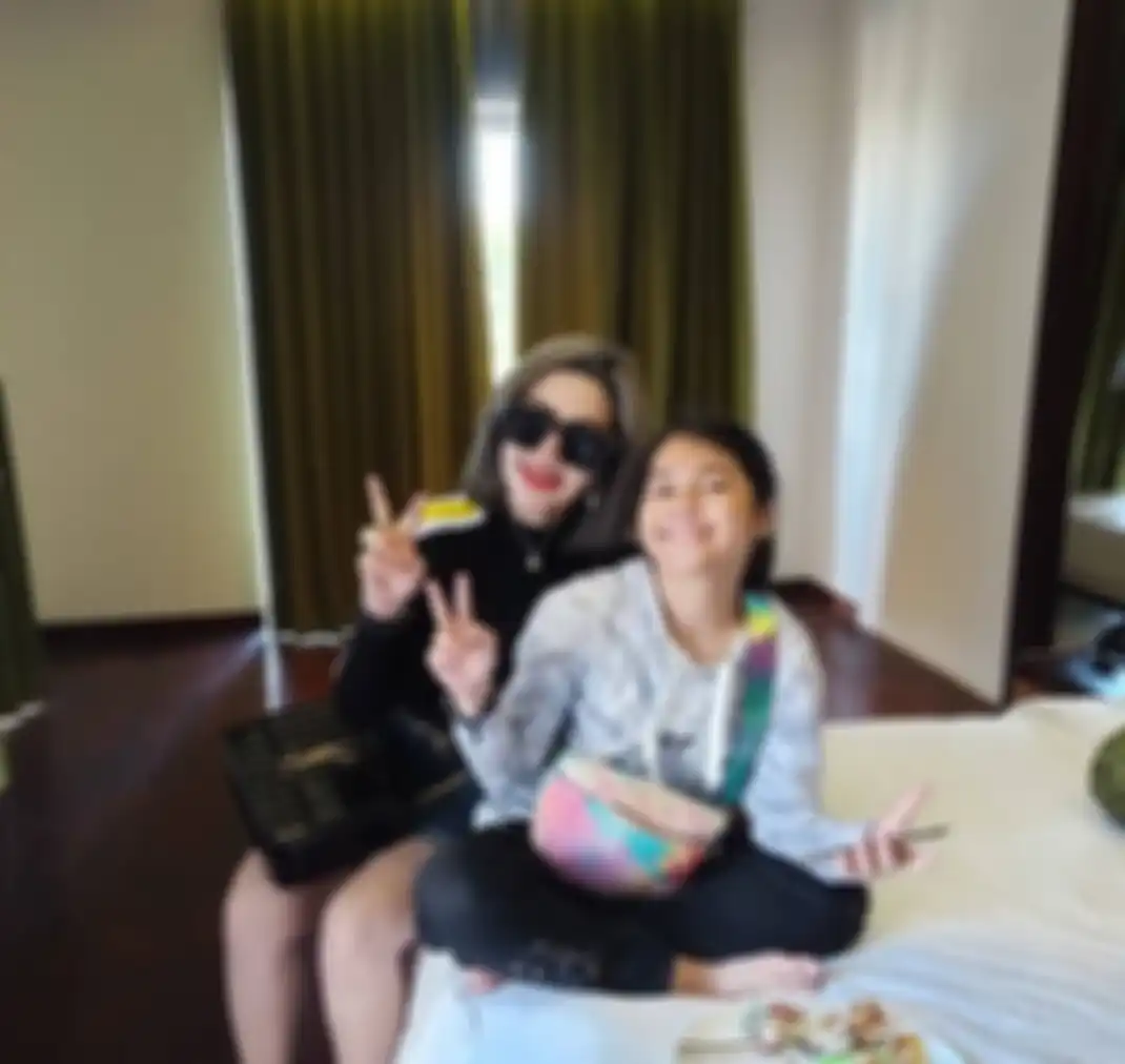 Barbie Kumalasari beradu bahsa Inggris dengan sang anak