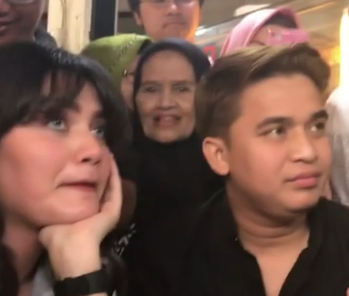 Hilda Vitria dan Billy Syahputra datangi Hotman Paris